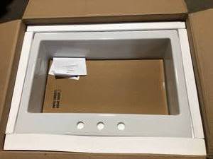 Farmhouse Apron-Front Fireclay 34 in. 3-Hole Single Bowl Kitchen Sink in White with Bottom Grid by Glacier Bay Customer Returns See Pictures