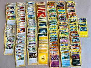 lot 19 image: Lot of 128 Pokemon Cards-Basic Stage 1 & 2  Trainer