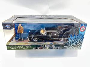 Jada 124 Supernatural Impala & Dean Winchester 32250