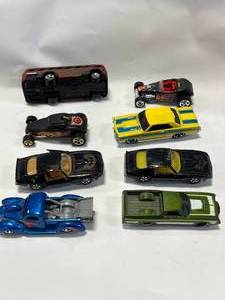 Lot of 8 Vintage Diecast Vehicles