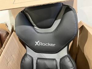 lot 72 image: Lot of Two Office Chairs - Black XRocker Bluetooth and Brown La-Z-Boy