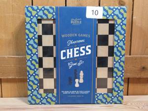lot 10 image: Professor Puzzle Traditional Chess Game Set