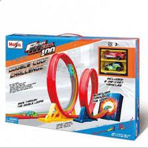 lot 2 image: Maisto Fresh Metal Double Loop Challenge Playset