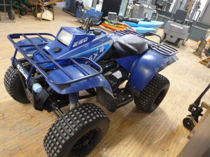 lot 3 image: 1993 Polaris 4X4 ATV