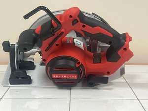 Milwaukee 2631-20 M18 Fuel Cordless 7.25 Circular Saw