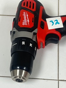 Milwaukee 2606-20 M18 Cordless 12 Drill  Driver