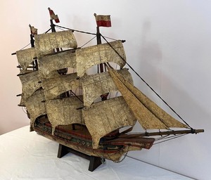 lot 21 image: Vintage Wooden Ship Replica