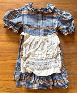lot 95 image: Darling Vintage Childrens Clothing