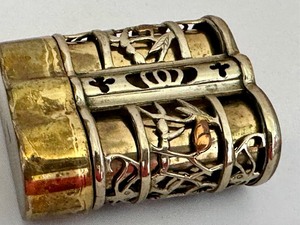 lot 8 image: Vintage Brass Chinese Cigarette Holder or Tea Caddy