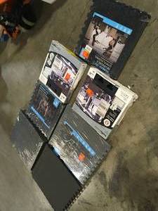Lot of Foam Tile Flooring Customer Returns See Pictures