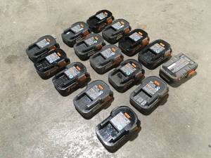 Lot of Ridgid 18V Batteries (All Good) See Pictures