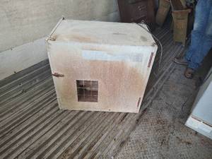 lot 7 image: L B White propane heater model aw250