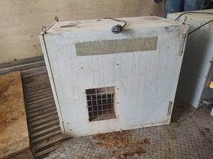 lot 8 image: L B White propane heater model aw250