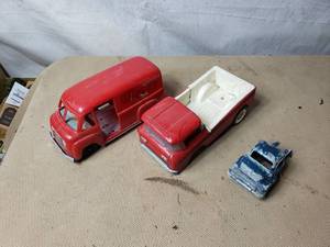 Vintage Toy Bus, Pickup and Truck Front End