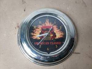 American Classics Neon Clock