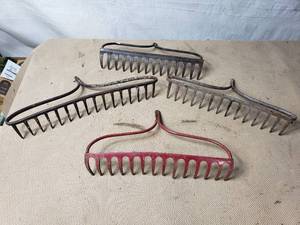 Lot of 4 Garden Rake Heads
