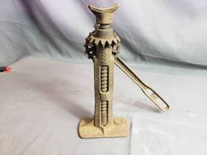 Vintage No. 32 Ashland Jack