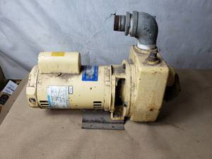 lot 116 image: Lawn Sprinkler Pump