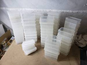 lot 124 image: Lot of Clear Plastic Organizers