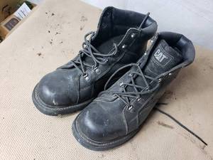 lot 158 image: Caterpillar Work Boots Size 12