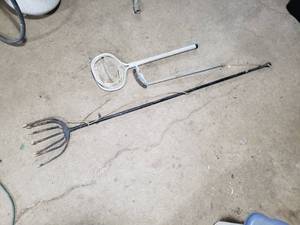lot 164 image: Fishing Spear, Net