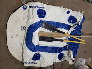 lot 166 image: EM-GEE 66 Inflatable Boat  Dinghy with Oars