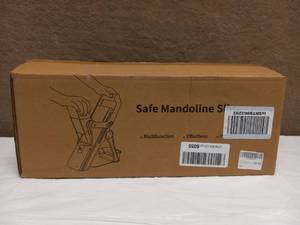 SAFE MANDOLINE SLICER