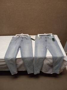 2 NEW WOMEN JEANS SIZE 12