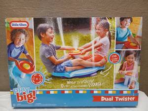 NEW LITTLE TIKES FUN ZONE DUAL TWISTER