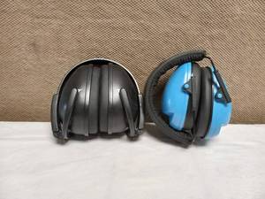 2 EAR PROTECTION EAR MUFFS