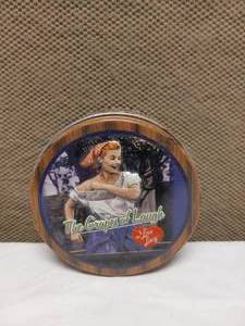 AVON JEWELRY I LOVE LUCY THE GRAPES OF LAUGH