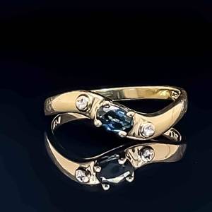 Oval Blue Gemstone Solitaire Curved Wavy Ring in 14k Yellow Gold VIDEO