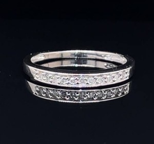 Diamond Channel Set Estate Band  Ring in 14k White Gold $800 Retail