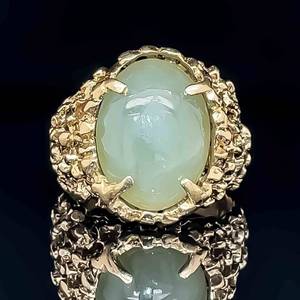 Oval Light Green Jade Cabochon Solitaire Nugget Coral Reef Ring in 14k Yellow Gold