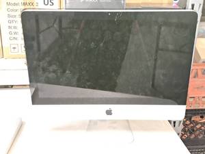 lot 842 image: Apple A1311 (EMC2428) 22 Desktop Computer