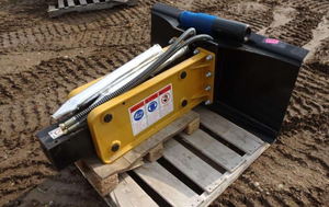 lot 2 image: New AGROTK 680 Hydraulic Powered Jack Hammer With Quick Attach Plate