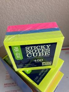 Bright Sticky Notes Cubes