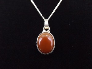 lot 34 image: .925 Sterling Silver Carnelian Cabochon Pendant Necklace