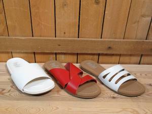 lot 30 image: 3 Pairs of Womens Corkys Sandals, Size 9