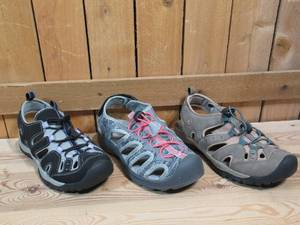 lot 33 image: Northside Hiking Shoes, Womens Size 6