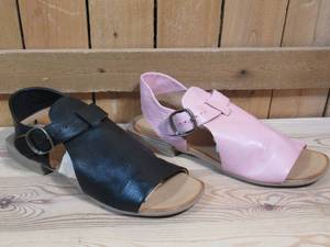 lot 37 image: 2 pairs  bueno leather open toe sandal, womens size 40
