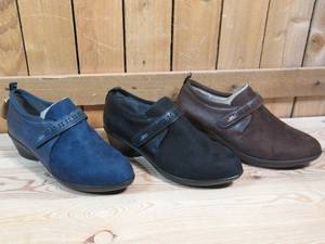 lot 39 image: 3 pairs  JBU by Jambu, Womens Size 8.5