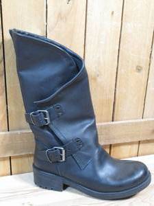 lot 60 image: Musse & Cloud Falida Leather Buckle Detailed Mid-Calf Boots, Womens Size 41  Black Shine