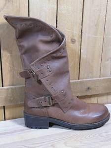 lot 61 image: Musse & Cloud Falida Leather Buckle Detailed Mid-Calf Boots, Womens Size 40  Light Brown