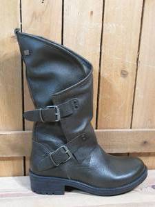 lot 67 image: Musse & Cloud Falida Leather Buckle Detailed Mid-Calf Boots, Womens Size 40  KhakiOlive