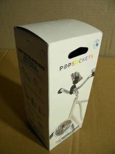 lot 24 image: Popsocket Pop Ride and Mount
