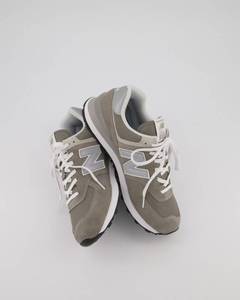 lot 119 image: Brand New New Balance Mens 574 Sneaker Size 7.5
