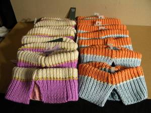 lot 148 image: Lot of 15 - KnittedWoven Neck Gaiters - 2 Styles - (new w tags)