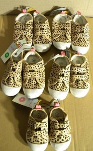lot 154 image: New w Tags - Lot of 5 - Cat & Jack Kids Sneakers (various sizes)