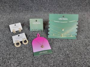 lot 1150 image: Lot of NEW Wild Fable and SUGARFIX Jewelry